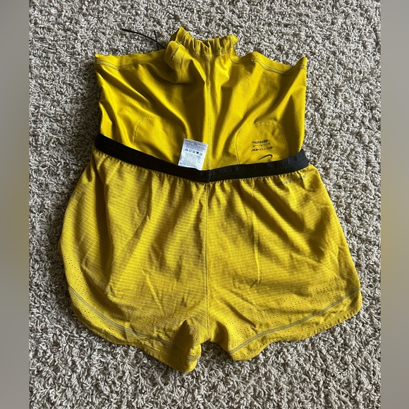 Nike Running 2” shorts with liner - Picture 2 of 6